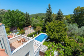 Villa Small Paradise with Pool & Jacuzzi 